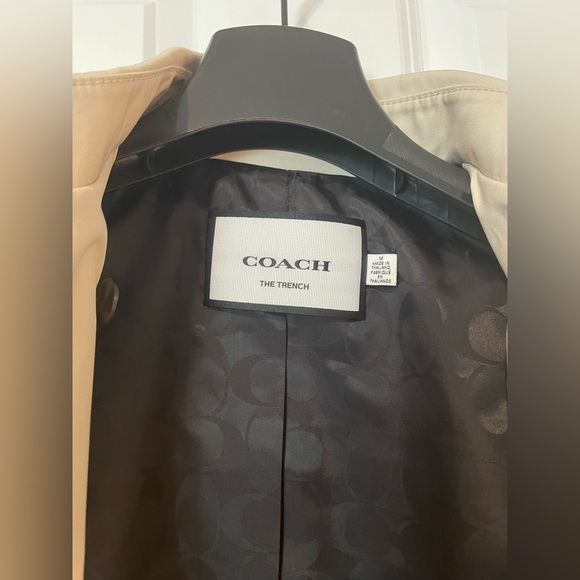 GORGEOUS Coach Short Trench, NWT, Porcelain, Size Medium - Picture 7 of 10